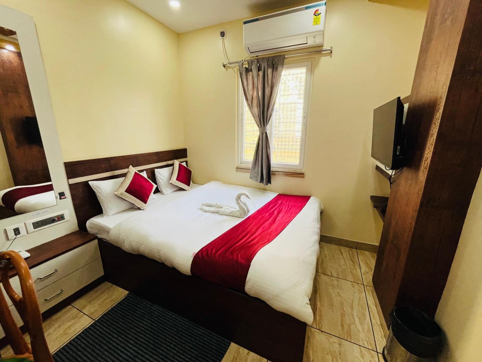 Hotel Kanan Inn Calcutta Extérieur photo