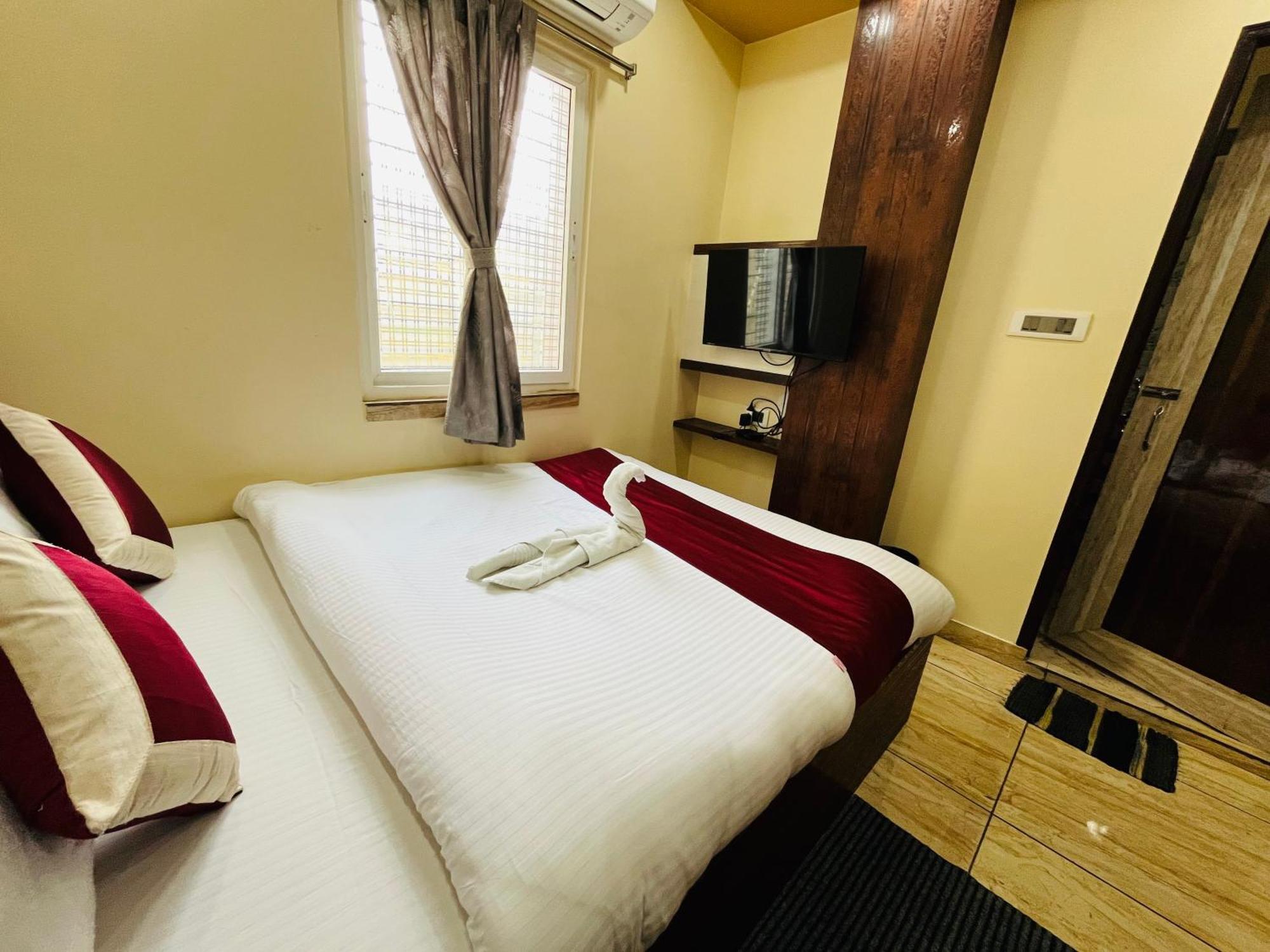 Hotel Kanan Inn Calcutta Extérieur photo