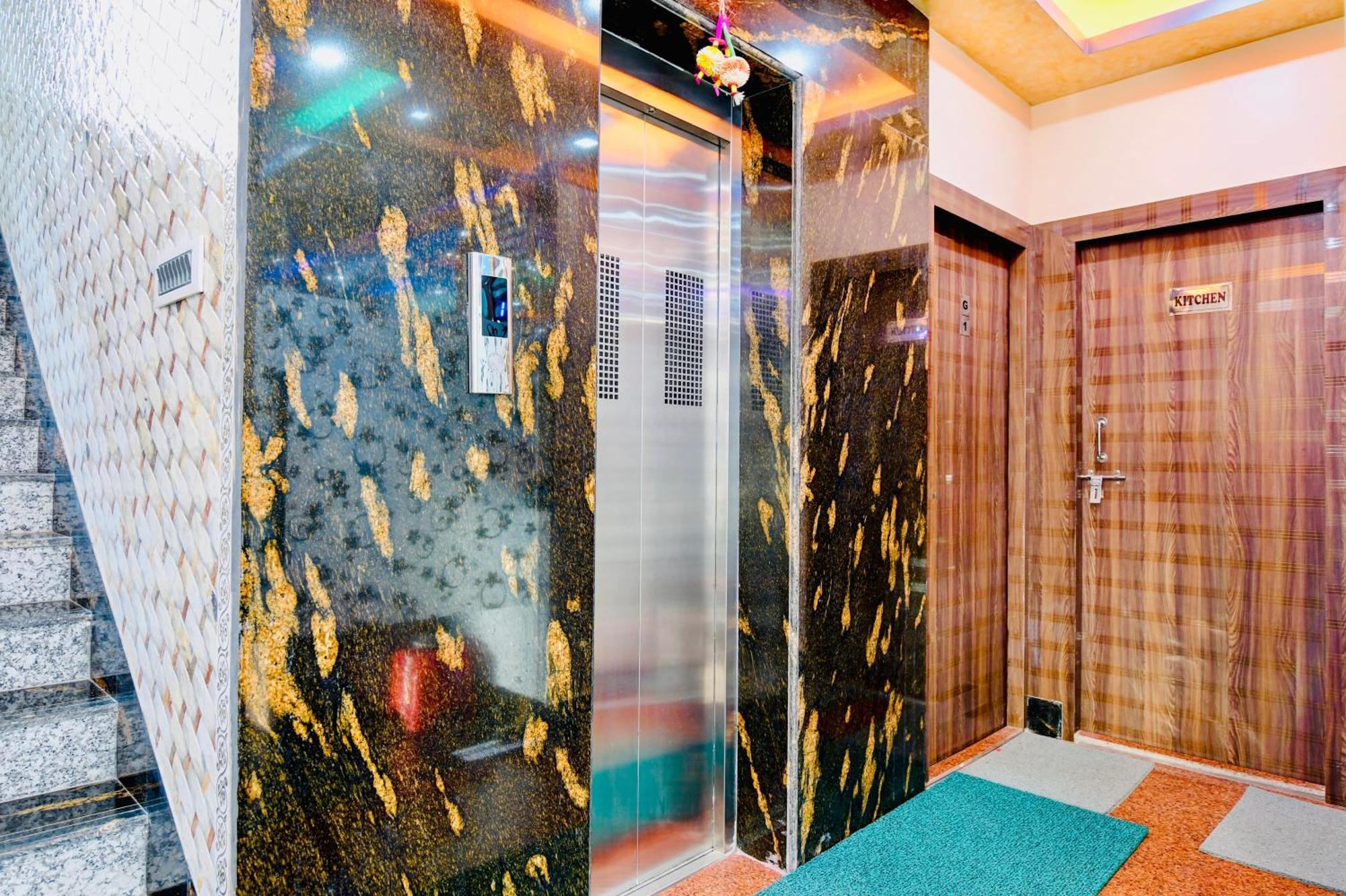 Hotel Kanan Inn Calcutta Extérieur photo