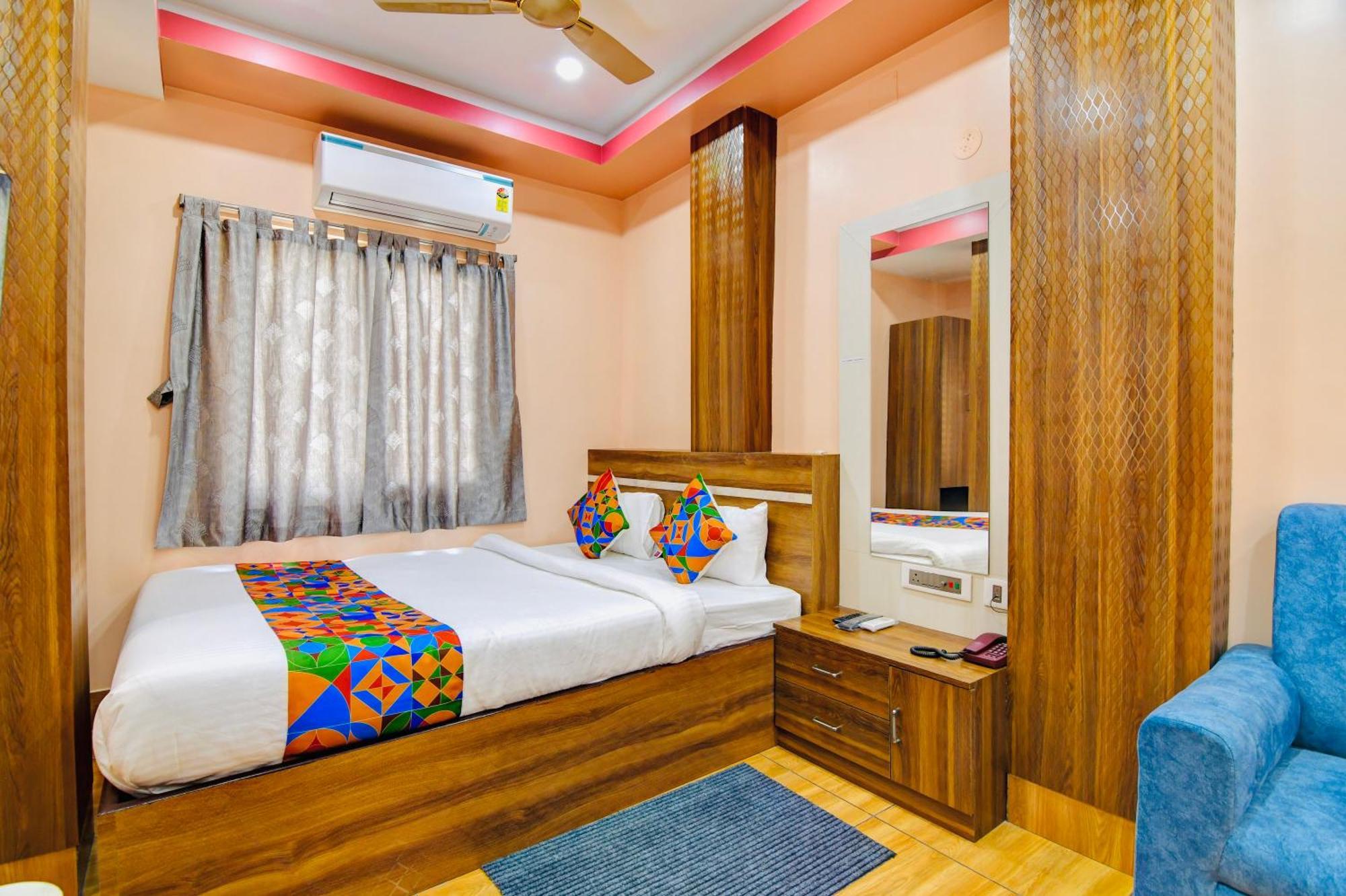 Hotel Kanan Inn Calcutta Extérieur photo