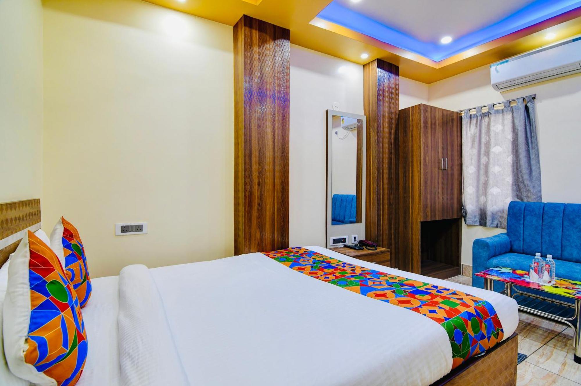 Hotel Kanan Inn Calcutta Extérieur photo